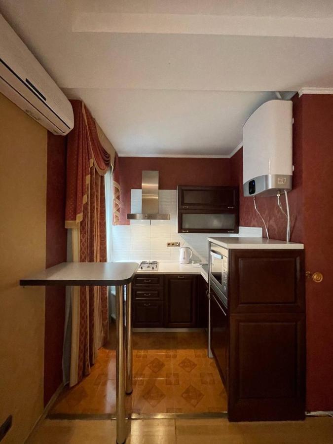קייב One Bedroom Kreschatik Str 4 מראה חיצוני תמונה